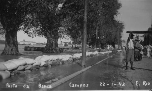 Enchente na Beira Rio (1943)